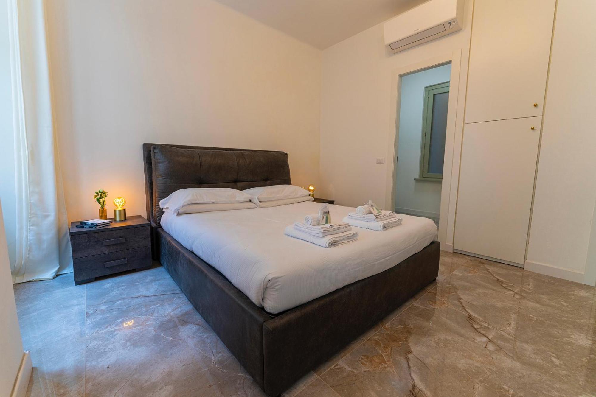 Magic Place Bergamo! Classy Apartment In The Heart Of The City Exterior photo